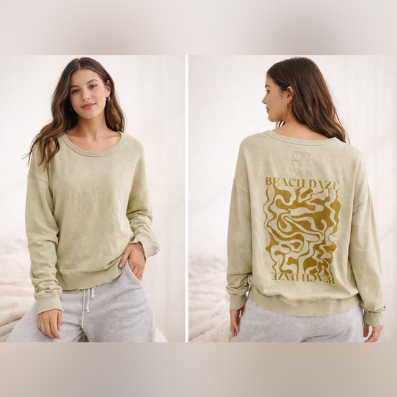 aerie Sweaters - Aerie Beach Daze Sweatshirt XS Oversized Slouchy Pullover Graphic distressed